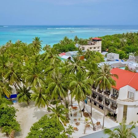 Kaani Beach Hotel At Maafushi Exteriér fotografie