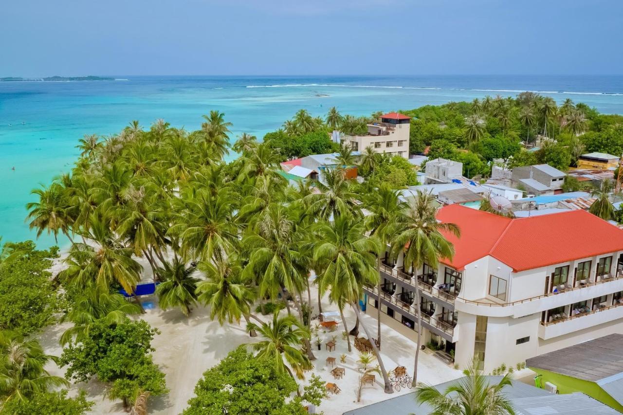 Kaani Beach Hotel At Maafushi Exteriér fotografie