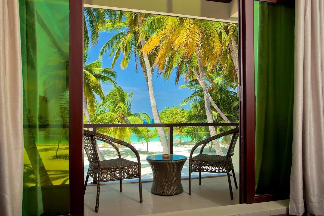 Kaani Beach Hotel At Maafushi Exteriér fotografie