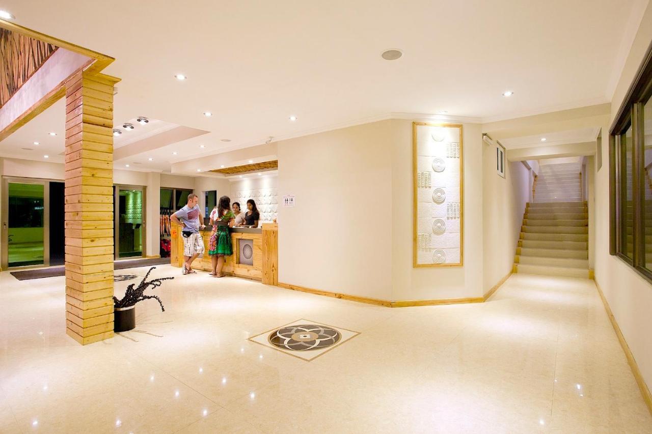 Kaani Beach Hotel At Maafushi Exteriér fotografie